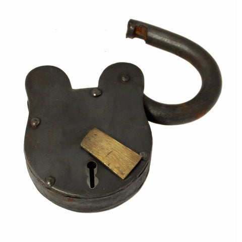 Urban Designs Reproduction Antique 4.5"H Lock Padlock With Keys